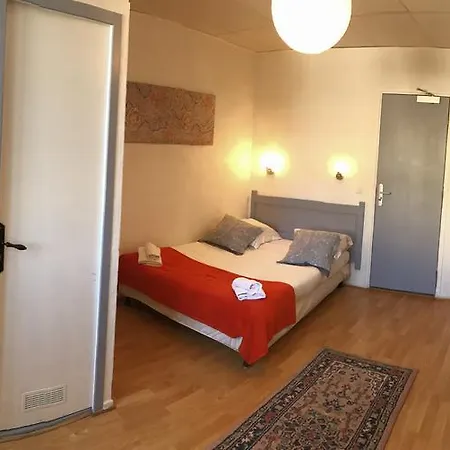 Du Commerce Cassis