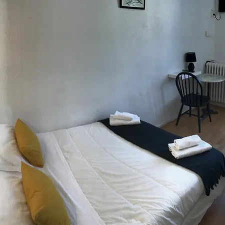 Du Commerce Hotel